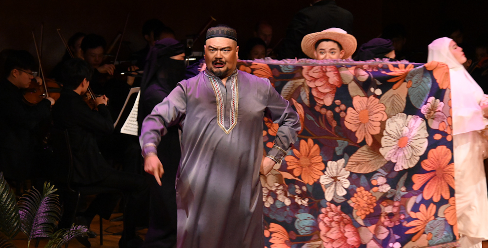 Freddie Tong as Osmin