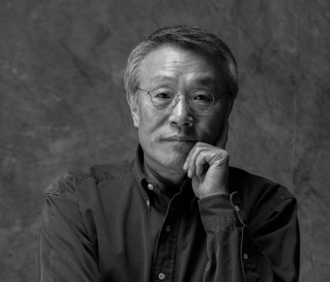 Hwang Sok-yong