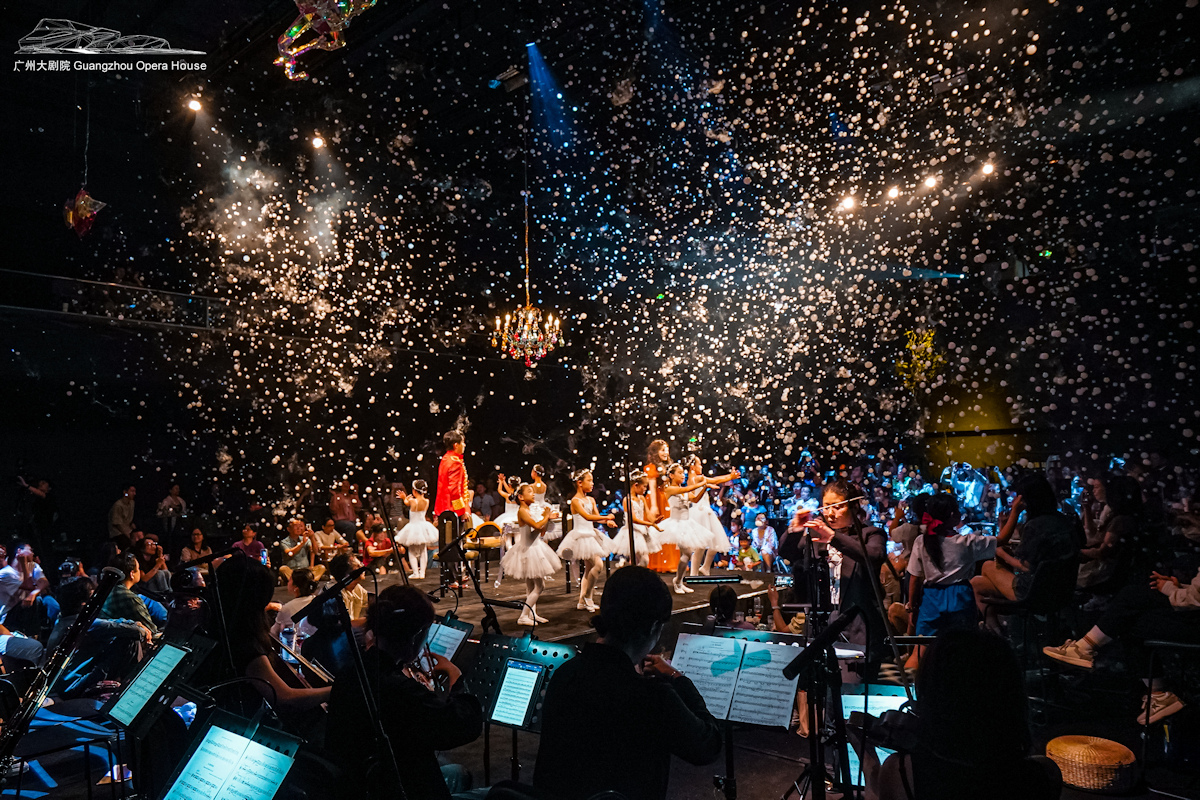 Le docteur Miracle : Guangzhou Opera House